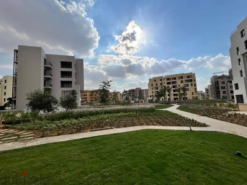 Apartment for sale at Owest compound شقة للبيع بكمبوند أويست بالتقسيط 1