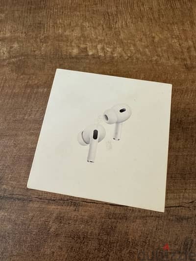 AirPods Pro (2nd generation) with MagSafe Charging Case (USB‑C)