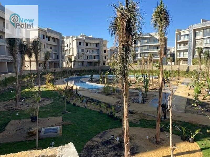 For sale, a 3-bedroom apartment, immediate delivery, next to Mivida, in a fully serviced compound in the Fifth Settlement 3