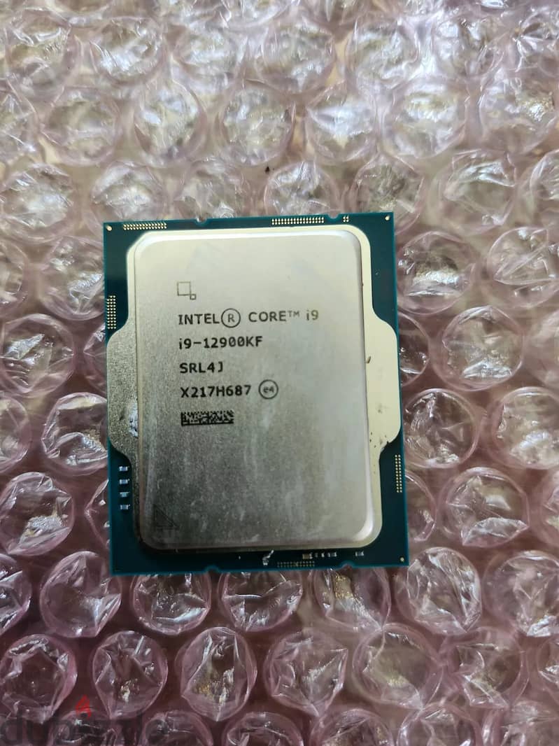 معالجات للبيع core i9 13900k وcore i9 12900kf 1