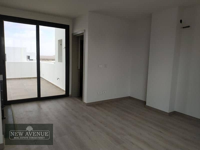 Fully finished town house in al borouj compoud 5