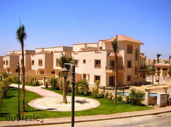 Twin house for sale 303m, super deluxe finish Greens Compound Sheikh Zayed 3