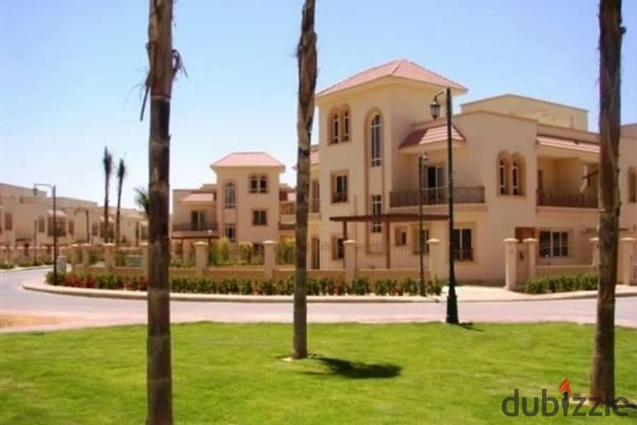 Twin house for sale 303m, super deluxe finish Greens Compound Sheikh Zayed 9