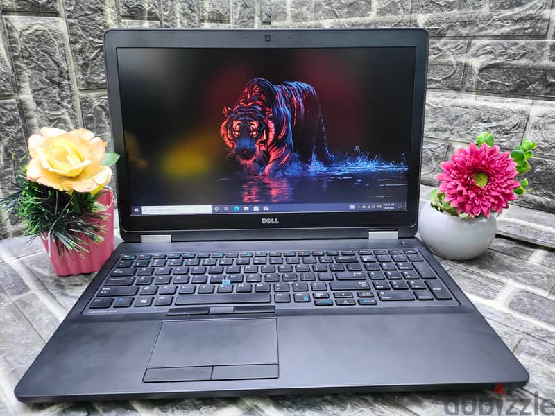 Laptop Dell Latitude 5570 HQ 0