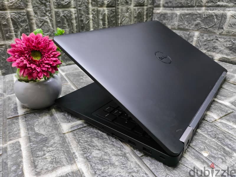 Laptop Dell Latitude 5570 HQ 1