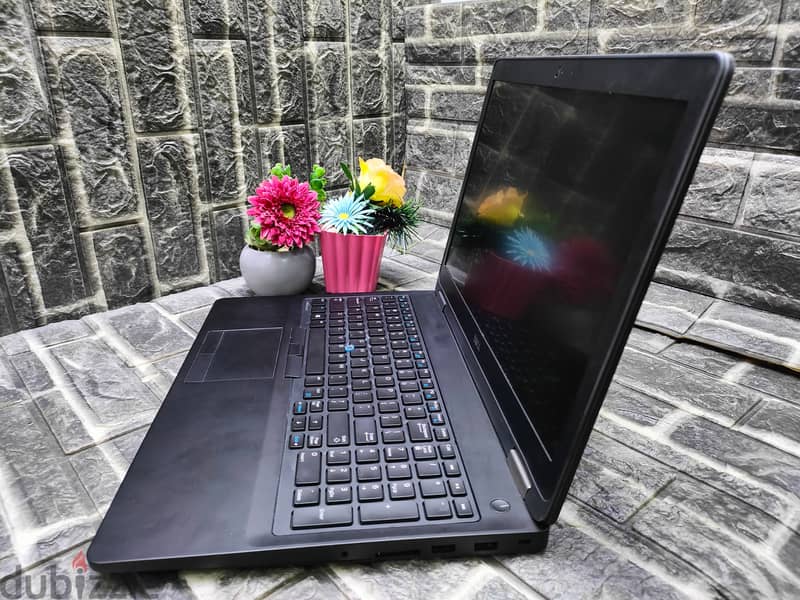 Laptop Dell Latitude 5570 HQ 2