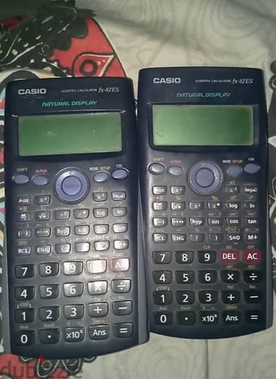 2 calculators Casio fx 82