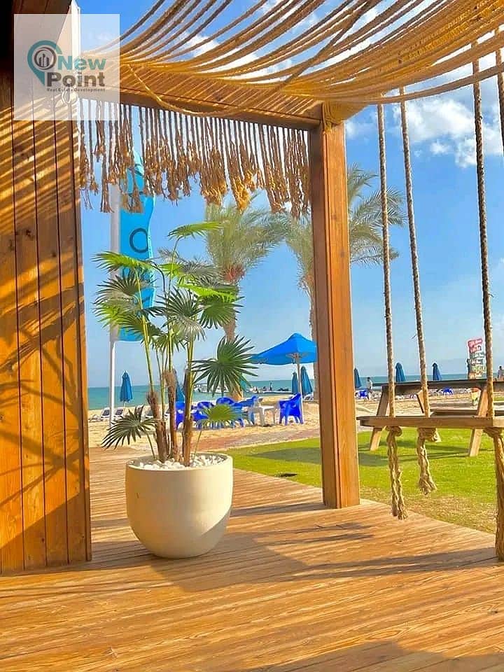 شاليه للبيع متشطب بالكامل واستلام قريب sea view في اروما السخنة | بالتقسيط 15