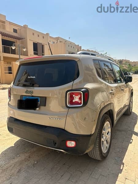 Jeep Renegade 2016 fabrica (استعمال دكتوره ) فابريكه بالكامل 3