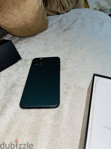 iPhone 11 pro max 256 - ايفون ١١ برو ماكس ٢٥٦ 5