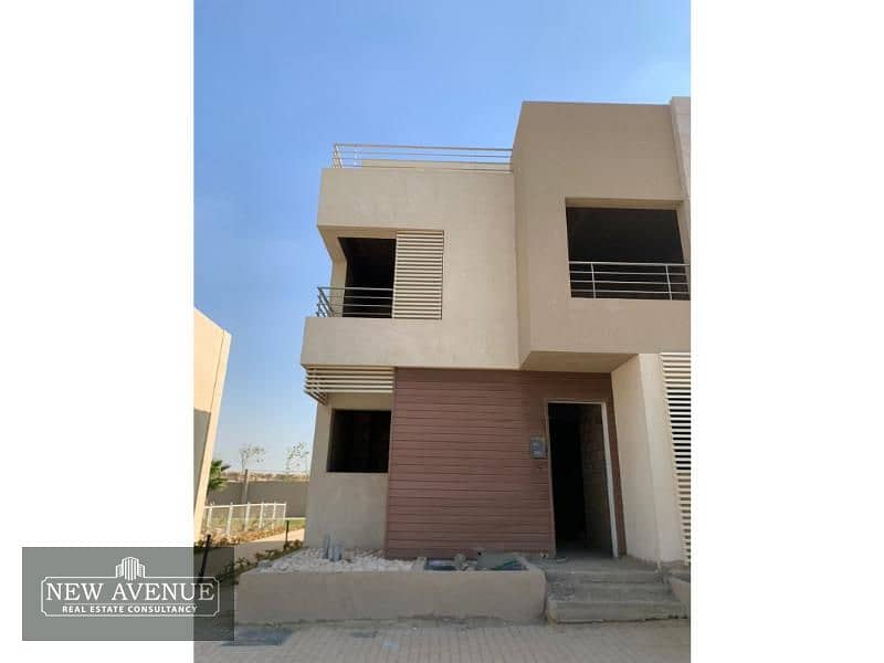 Semi-Finished Town House Middle in the Crown by Palm Hills with roof, Delivered ,4 Bedrooms + Maid's Room 2