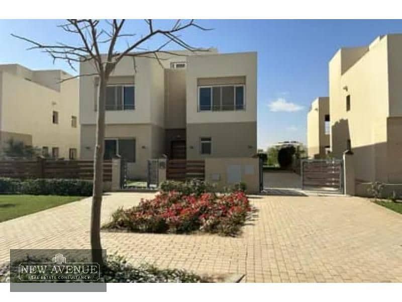 Semi-Finished Town House Middle in the Crown by Palm Hills with roof, Delivered ,4 Bedrooms + Maid's Room 4