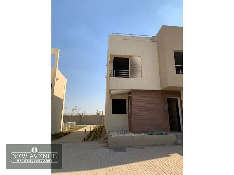 Semi-Finished Town House Middle in the Crown by Palm Hills with roof, Delivered ,4 Bedrooms + Maid's Room 8