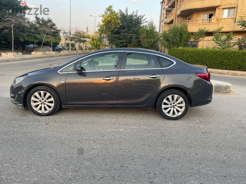 Opel Astra 2013 0