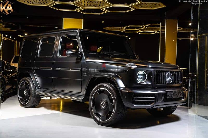 Mercedes- benz G63 4