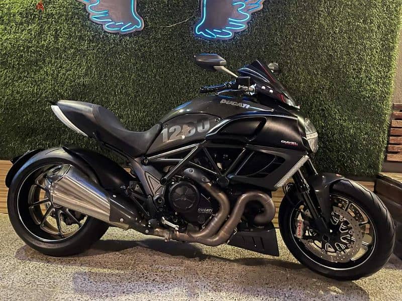 ducati diavel 2