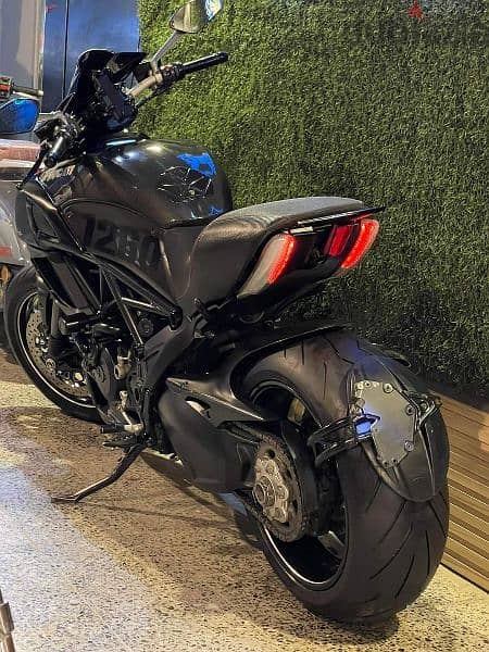 ducati diavel 4