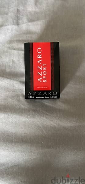 azaro