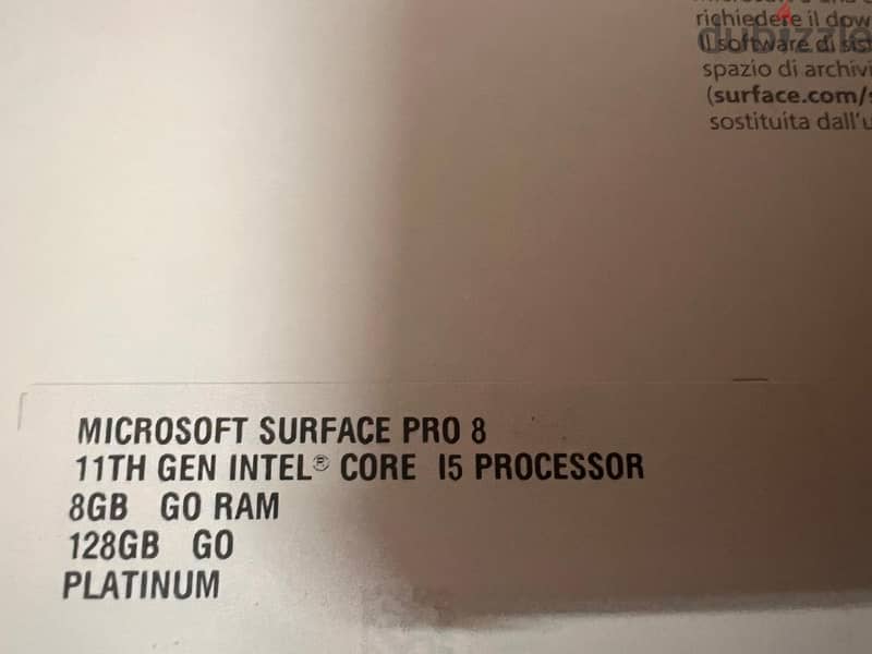 Microsoft Surface pro 8 Core i5 الجيل الحادي عشر + Microsoft Keyboard 1