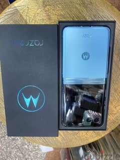 Motorola Razr 40 Ultra 256G Blue جديد