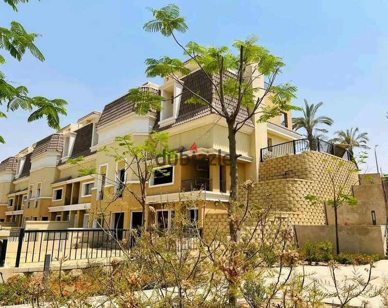 For sale, the largest division of a townhouse, 5 rooms, 206 m + garden + roof in Sarai, next to Madinaty, at the price of an apartment 5