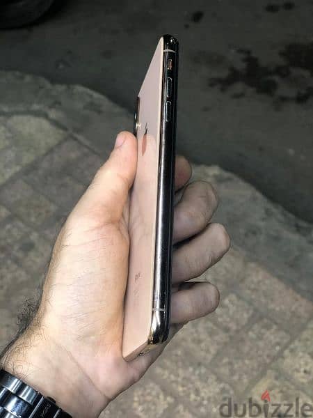 iPhone Xs Max Gold 2