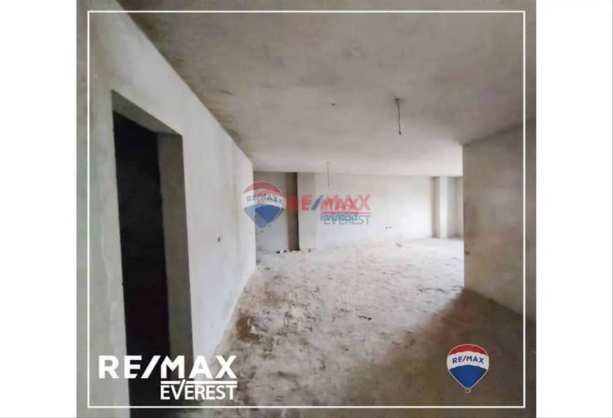 Prime Location Resale Penthouse In Zayed Regency 3