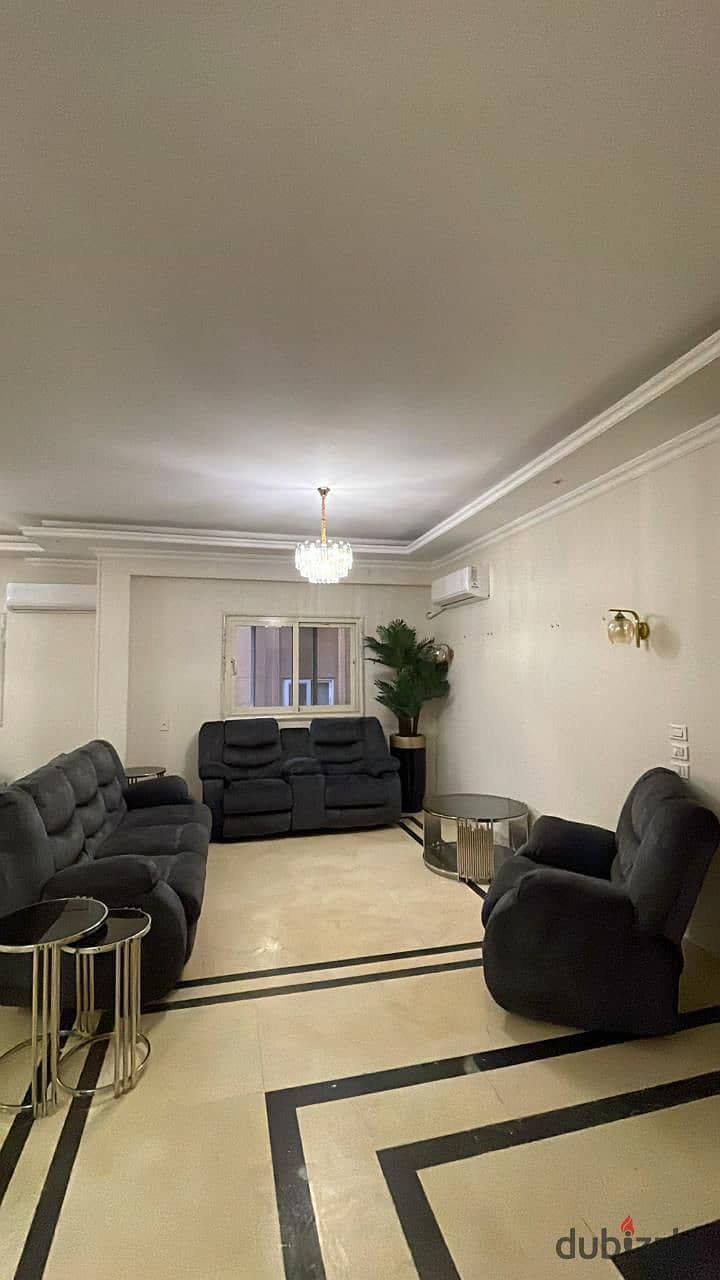 For Rent Furnisheed Apartment 230 M2 in El Banafseg Villas 0