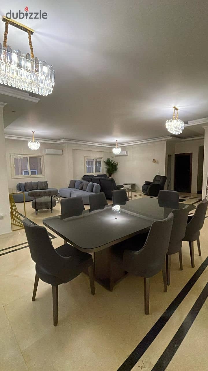 For Rent Furnisheed Apartment 230 M2 in El Banafseg Villas 8