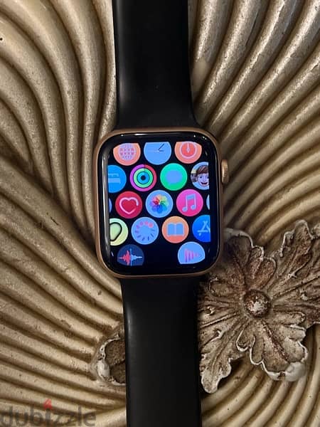 APPLE WATCH SE GPS ALUMINUM 44mm (1st gen) 3