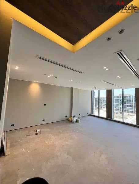 مكتب اداري للايجار 95م ف كايروفستال التجمع الخامس Office For Rent CFC 2