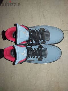 Jordan 4  مقاس ٤٤ 0