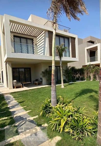 تاون هاوس بسعر لقطه في كمبوند سوديك ايست | Townhouse at a snapshot price in Sodic East Compound 4