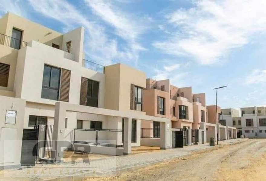 تاون هاوس بسعر لقطه في كمبوند سوديك ايست | Townhouse at a snapshot price in Sodic East Compound 11