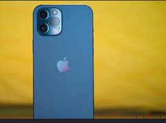 Iphone 12 128g لقطة لسرعه البيع كل فلاعلان بما يرضى لله