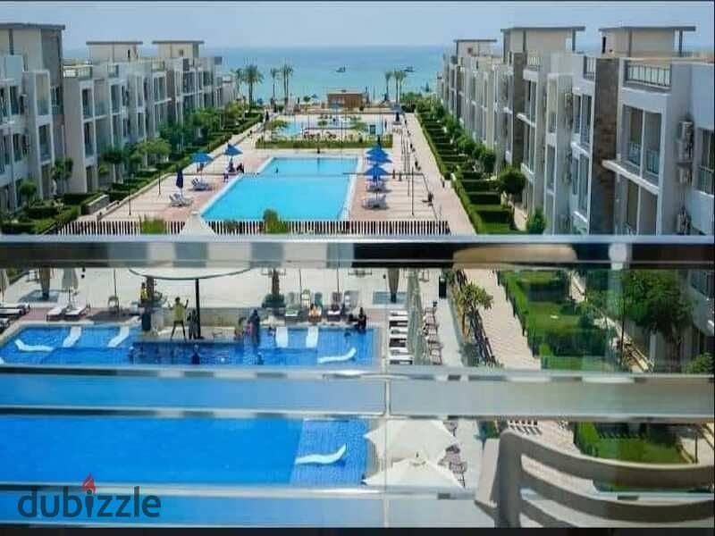 للبيع دوبلكس Sea View استلام فورى + تشطيب كامل بالتكيفات فى اروما Aroma السخنة 3