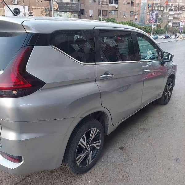 Mitsubishi Xpander 2022 3