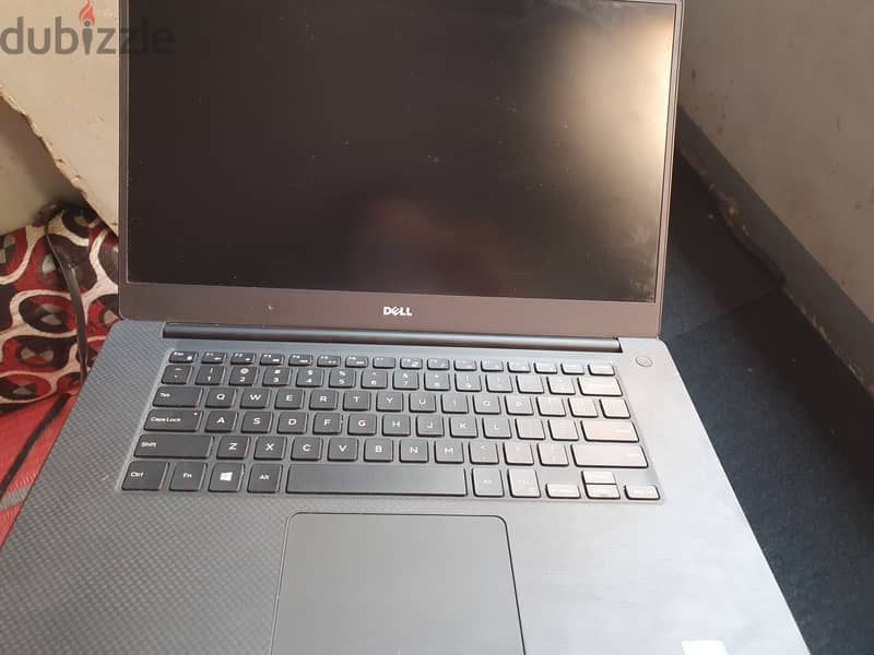 Dell precision 5520 4