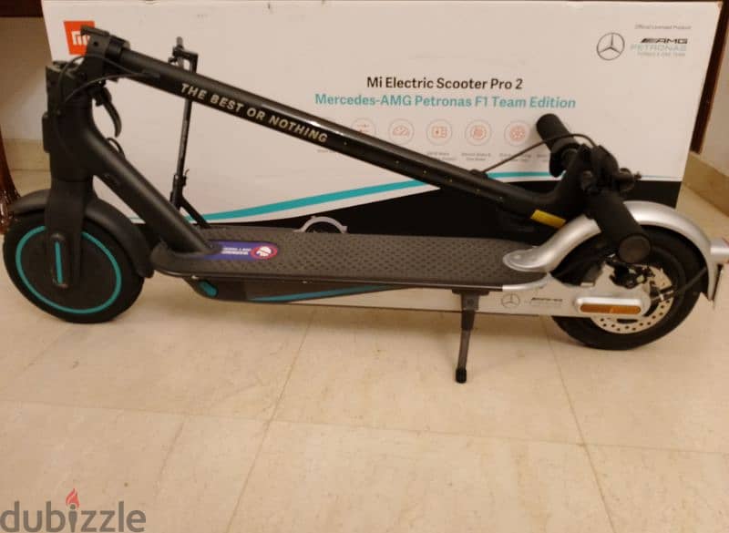 Xiaomi MI Scooter Pro 2 Mercedes-AMG Petronas F1 Team Edition 0