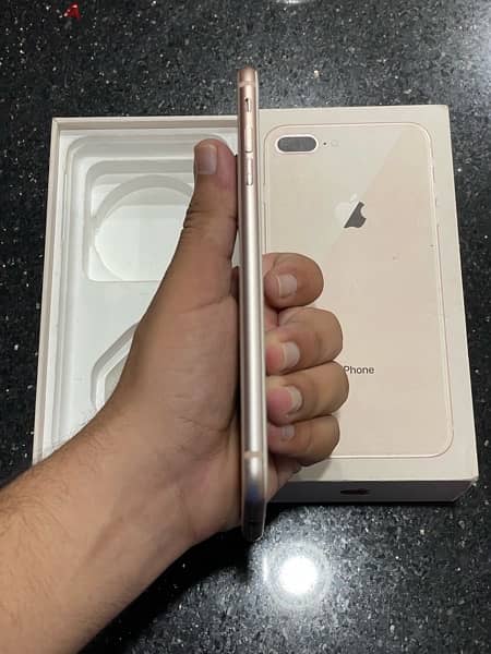 iPhone 8plus 4