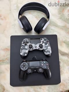 ps4 Slim 1 TB 2 CONTROLLERS ORIGINAL 0