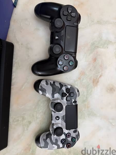 ps4 Slim 1 TB 2 CONTROLLERS ORIGINAL 2