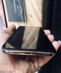 XS Max خطين