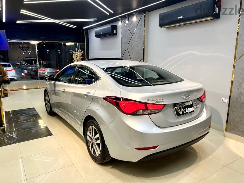 Hyundai Elantra 2016 فابريكة بره وجوه 1