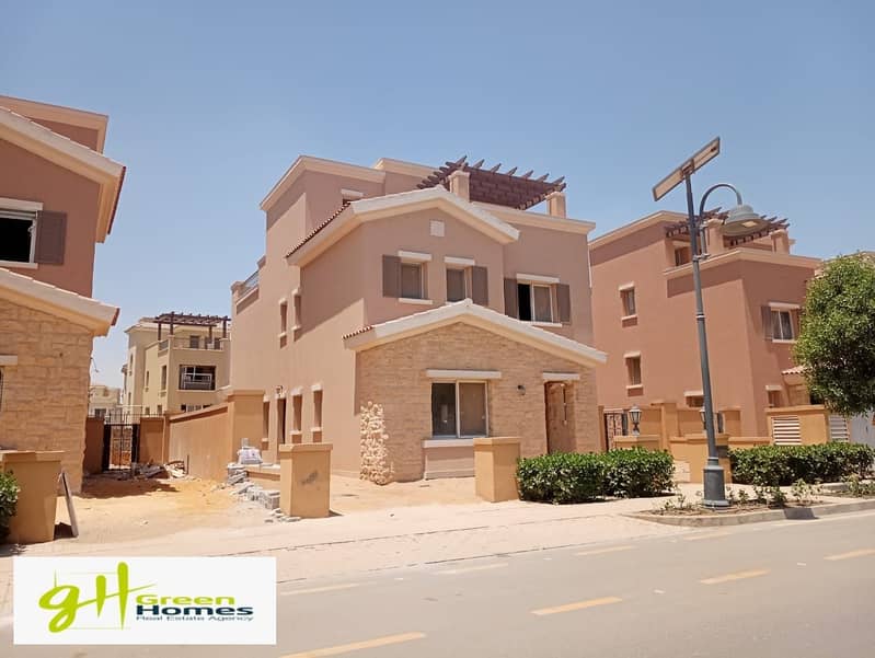 Luxurious Townhouse Fully finished with kitchen and AC's for Sale in Mivida - Emaar, New Cairo 1