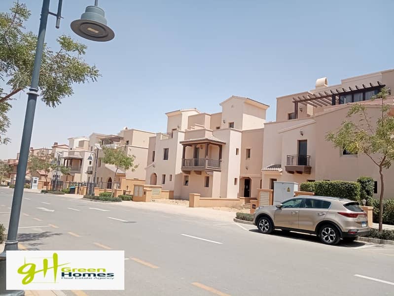 Luxurious Townhouse Fully finished with kitchen and AC's for Sale in Mivida - Emaar, New Cairo 4