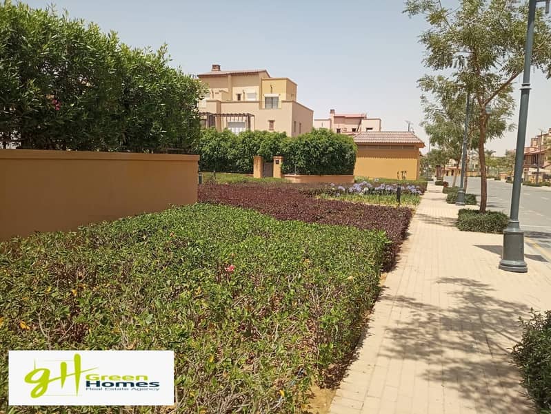 Luxurious Townhouse Fully finished with kitchen and AC's for Sale in Mivida - Emaar, New Cairo 6