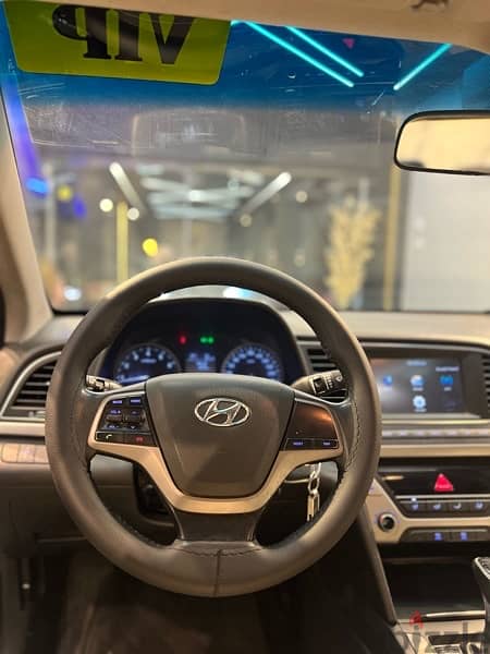 Hyundai Elantra 2019 فابريكة بره رجوه 15