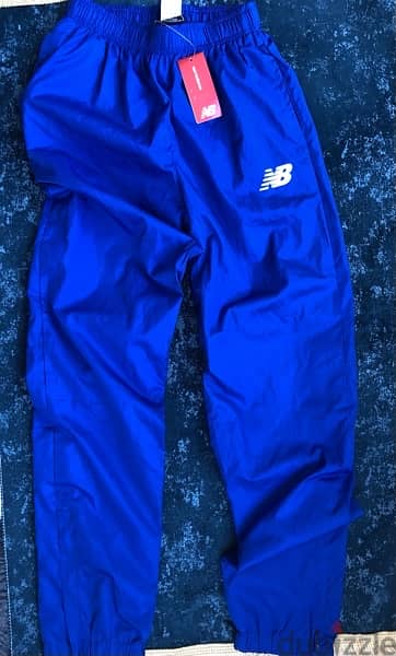 بنطلون sweatpants new balance بسعر 3400 بدل 5500 5