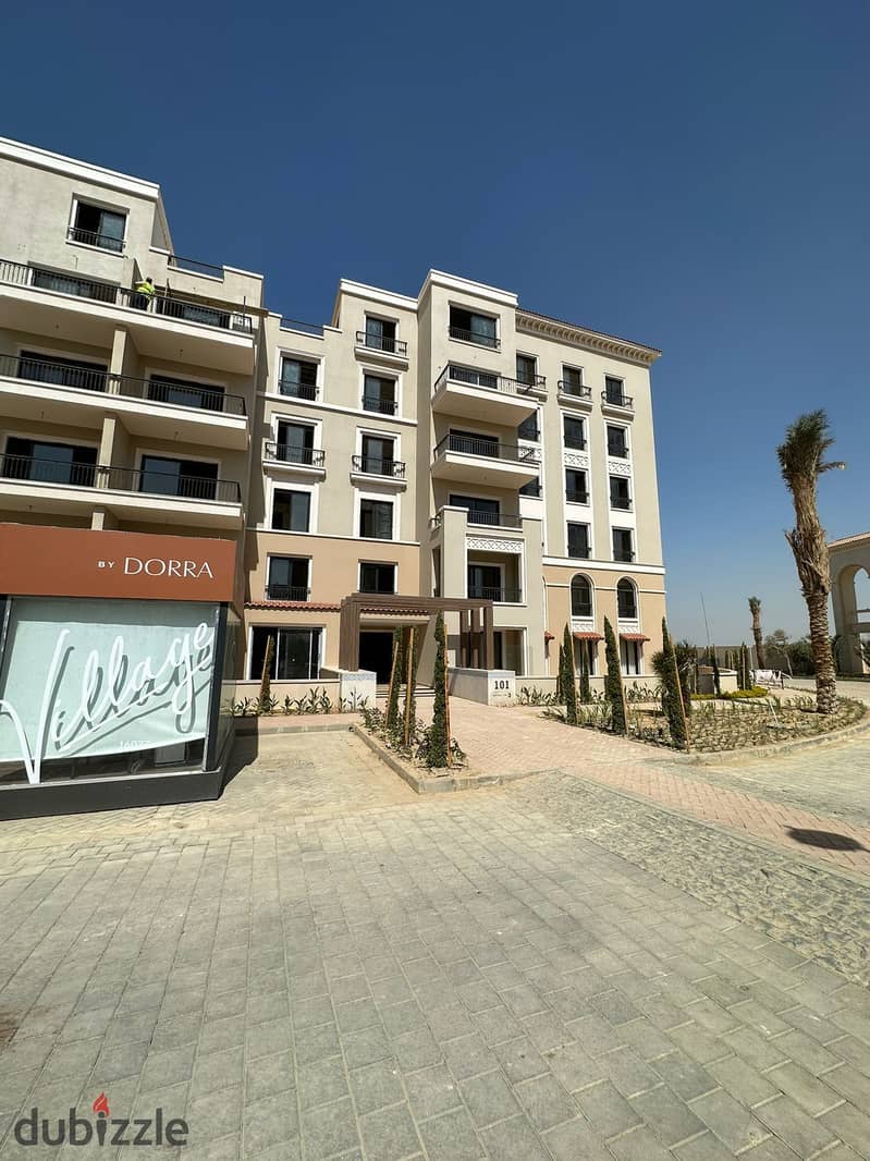 شقة للبيع داخل كمبوند فيلدج ويست درة Village West Dorra  مساحة الشقة : 167م  مرحلة 3 دور 3 استلام 2026 تشطيبالترا سوبر لوكس بالتكيفات باكية في الجراج 12